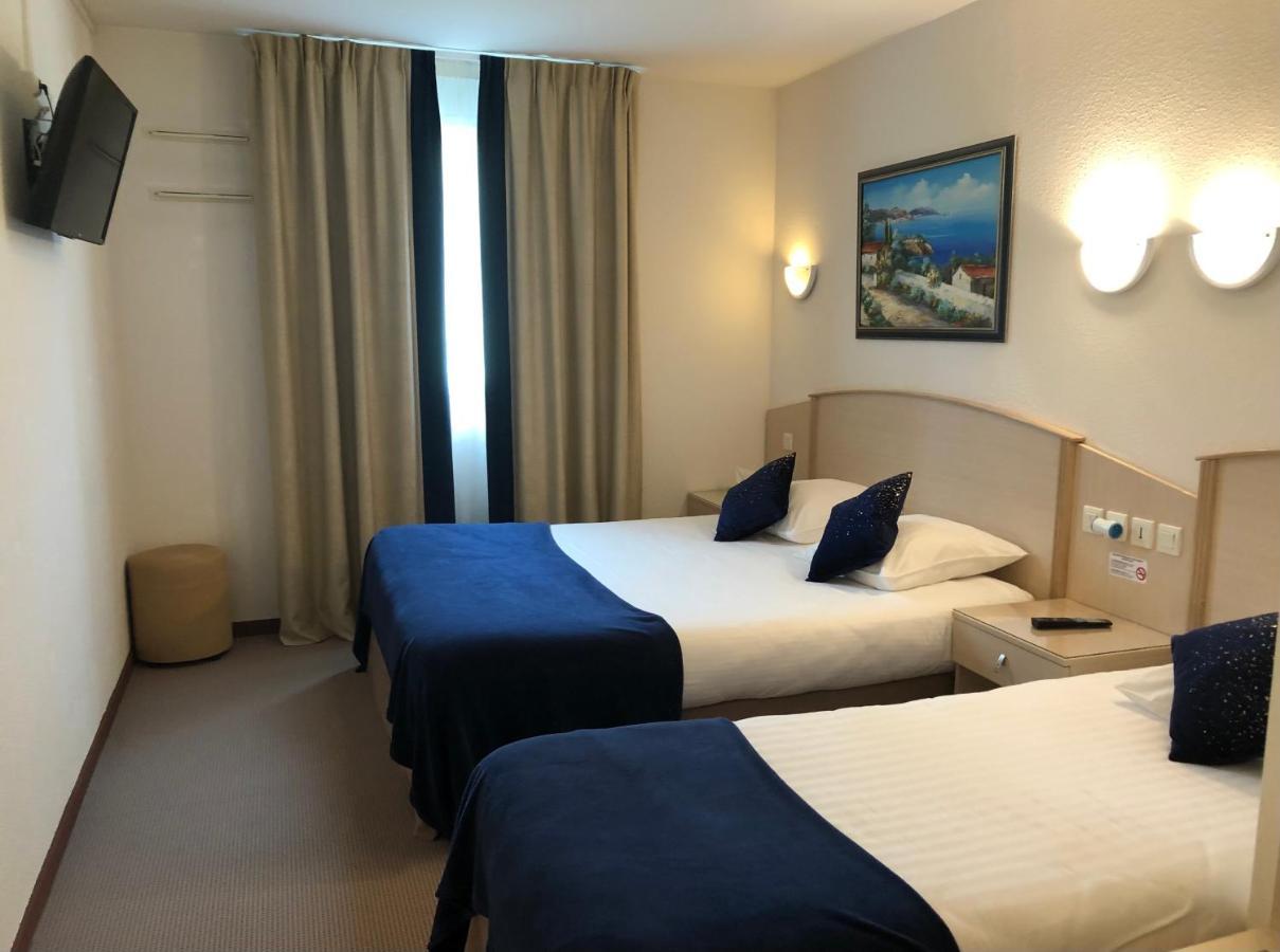 Hotel Le Kolibri Tournus Exteriör bild