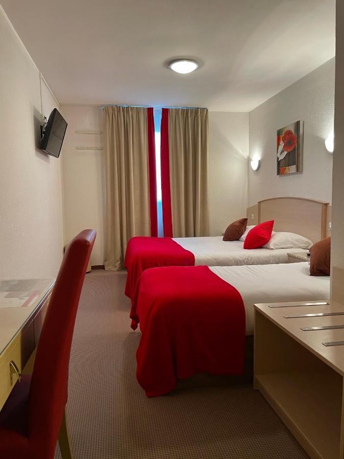 Hotel Le Kolibri Tournus Exteriör bild